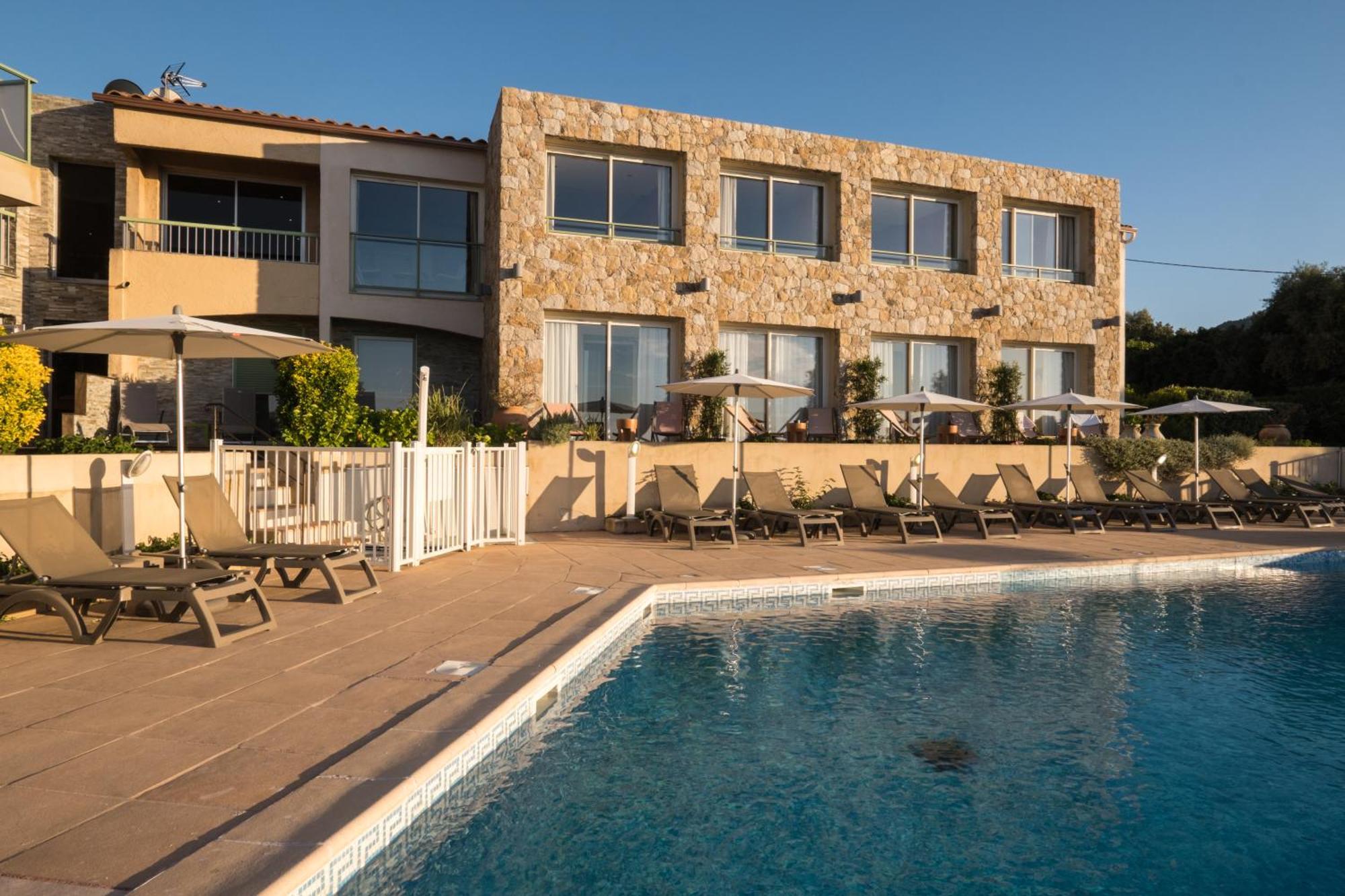 Hotel Funtana Marina LʼÎle-Rousse Εξωτερικό φωτογραφία