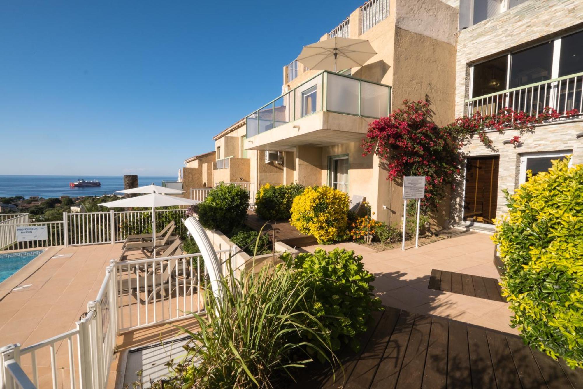 Hotel Funtana Marina LʼÎle-Rousse Εξωτερικό φωτογραφία