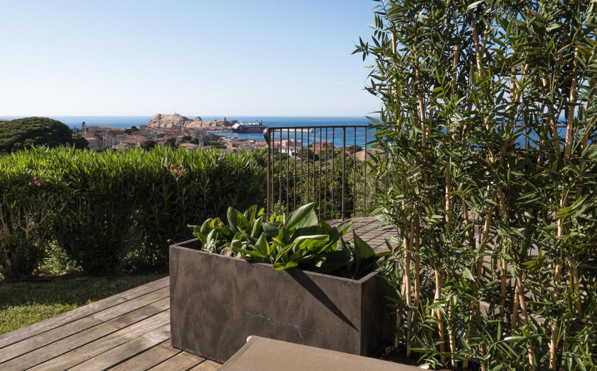 Hotel Funtana Marina LʼÎle-Rousse Εξωτερικό φωτογραφία